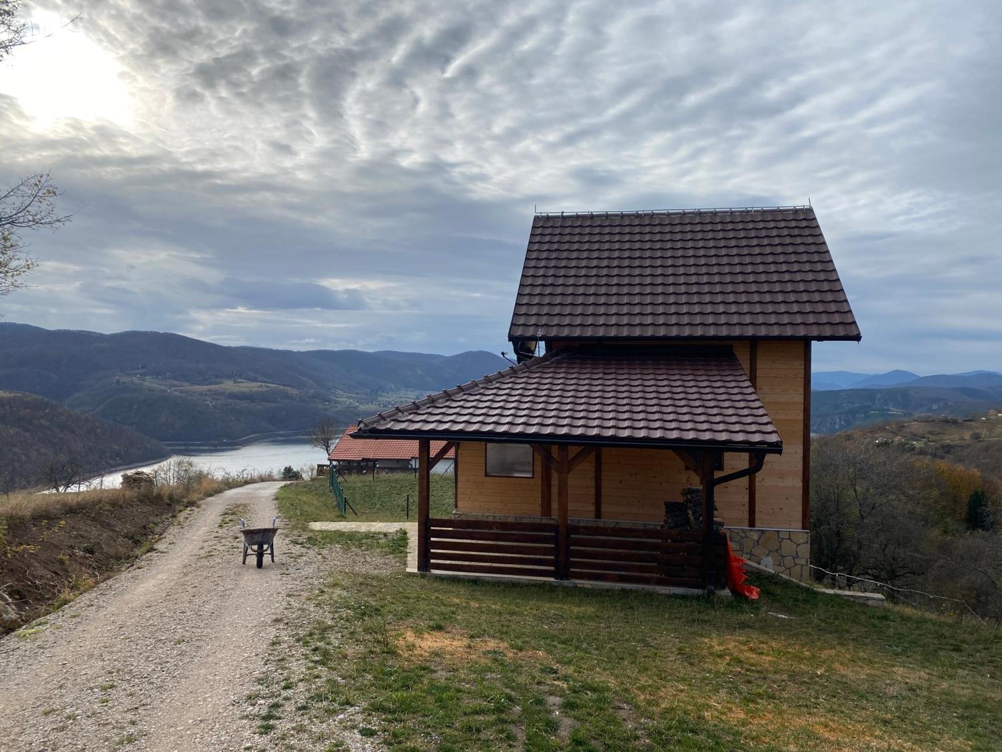 Zlatar Hill Apartment